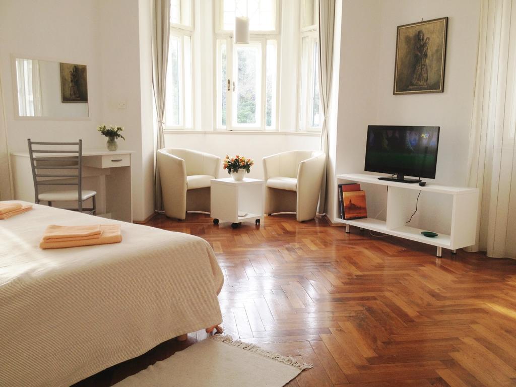 Apartment Sonata Split Quarto foto