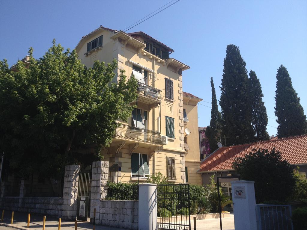 Apartment Sonata Split Quarto foto